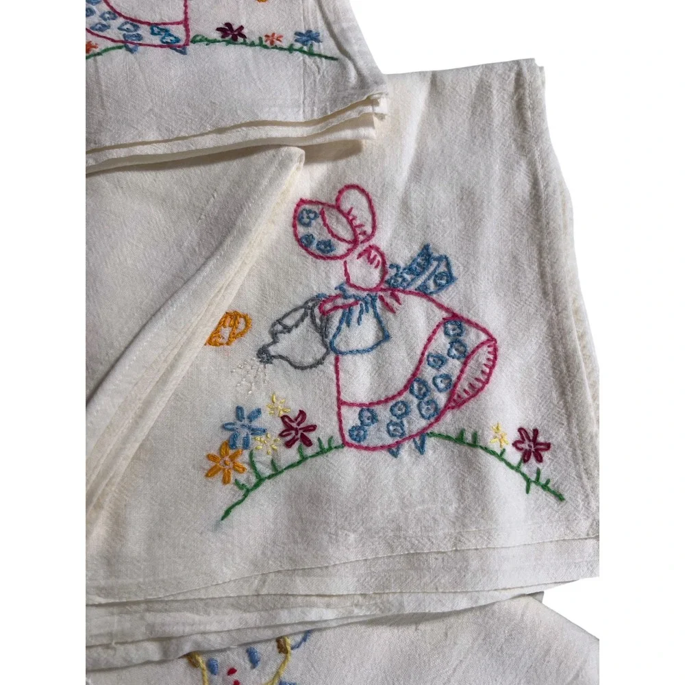 Vintage Embroidered Tea Towels‎ Set of 5 Cottagecore Kitchen Linens